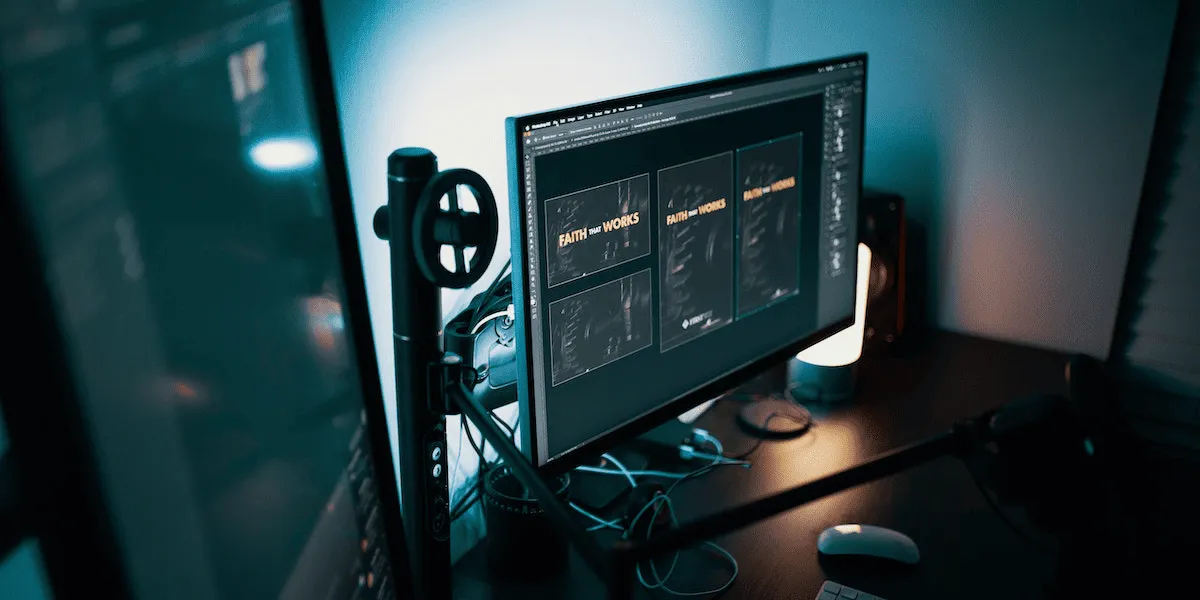 Moderner IT-Arbeitsplatz Setup für Unternehmen in Mittelfranken